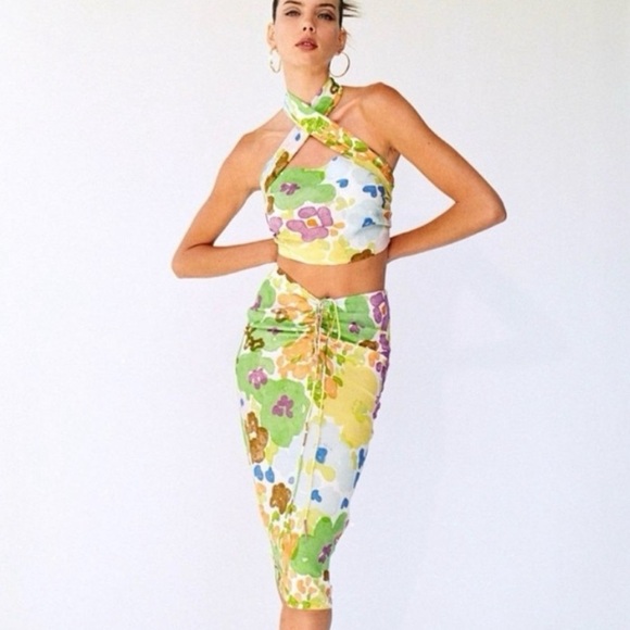 With Jean Naomi Set in Water Babies - Picture 5 of 9